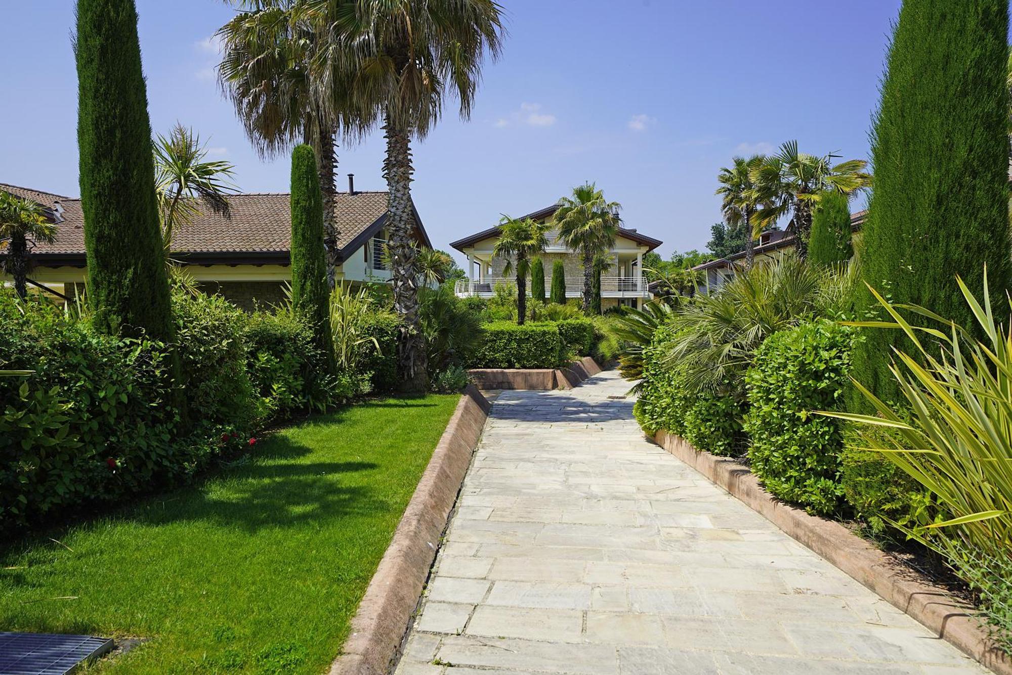 Alma Garda Home Sirmione Exterior photo