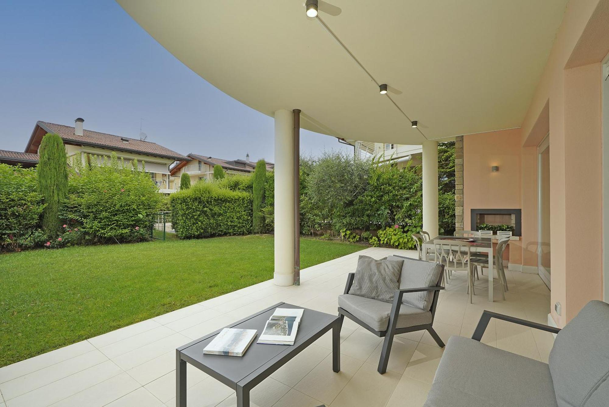Alma Garda Home Sirmione Exterior photo